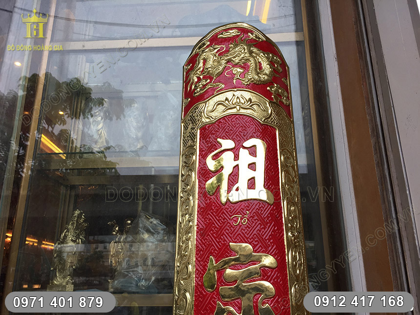 bộ cuốn thư c&acirc;u đối đồng v&agrave;ng nền đỏ